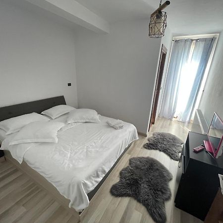Casa Viorica Ξενοδοχείο Statiunea Εξωτερικό φωτογραφία